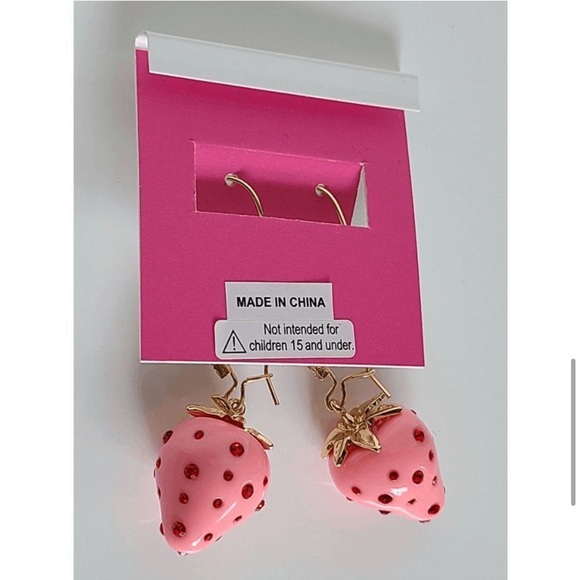 Betsey Johnson Hanging Pink/Red Strawberry Gem Drop Earrings NWT - Picture 6 of 10